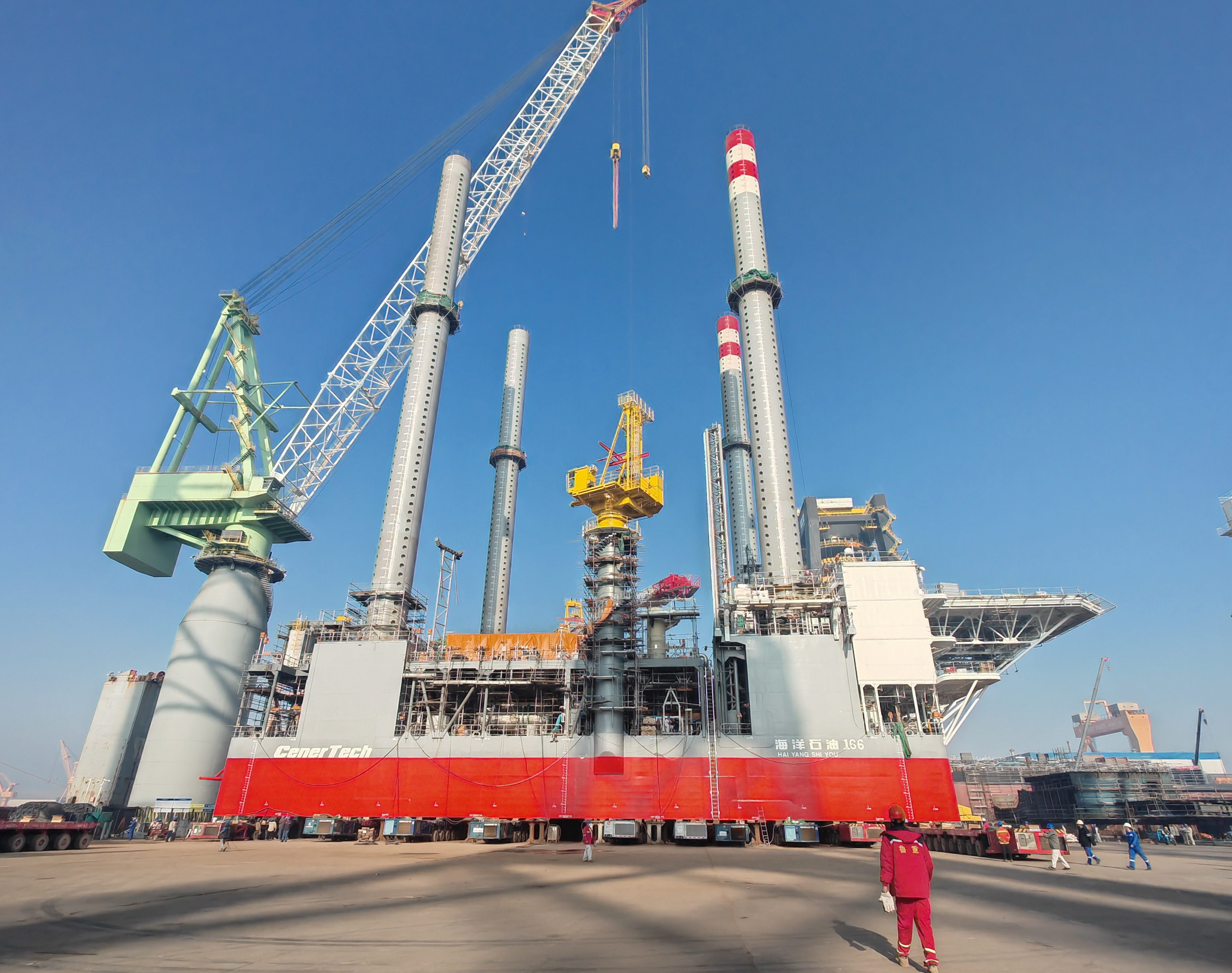 洛克石油潿洲10-3油田西區(qū)開(kāi)發(fā)項(xiàng)目自安裝生產(chǎn)處理平臺(tái)（MOPU）成功下水